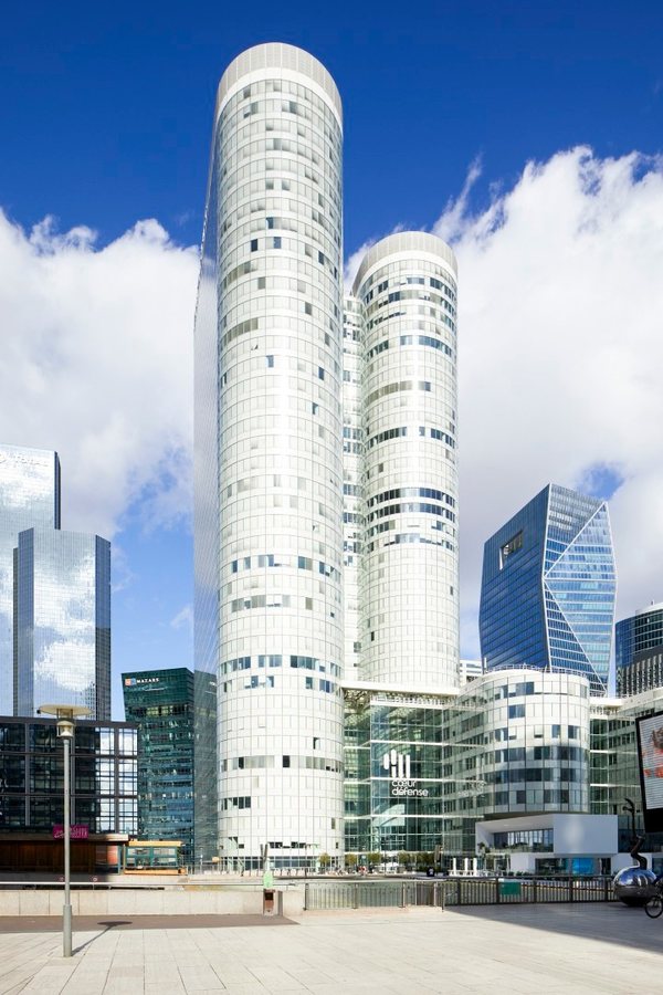 Les tours de Cœur Défense, à deux pas des locaux CITYZ'France
